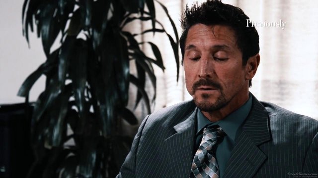 Превью Кудрявый парень привел девицу домой и отымел ее в киску на диване № 35116