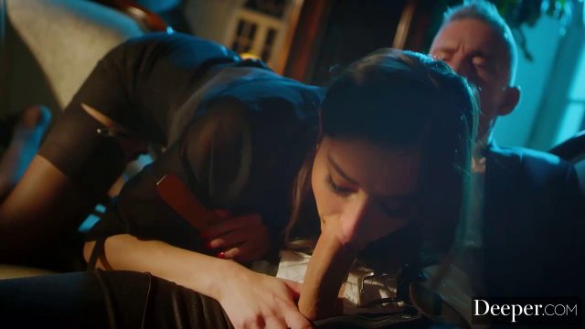 Превью Богатый мужик занимается сексом с очередной красоткой № 35483