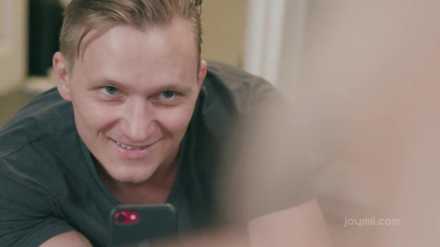 Превью Блондинка предложила бойфренду подруги потрахаться, а тот не отказал № 36320