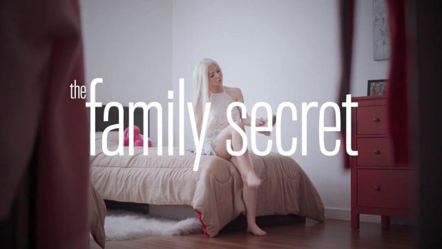 Превью Вместо спортивных занятий подружки стали трахаться № 36380