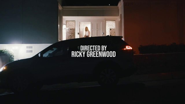 Превью Парень отжарил подругу жены ночью, пока она не видела № 36414