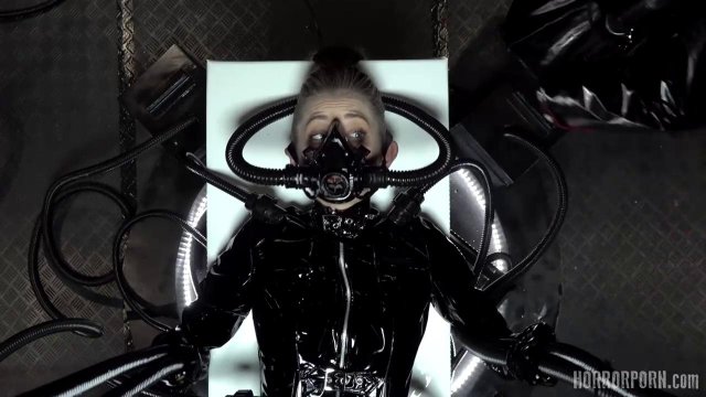 Превью Извращенец устроил жесткую БДСМ сессию для белокурой девки № 38829