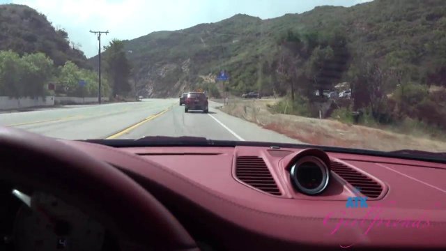 Превью Волосатой киской девушка привлекла внимание парня № 41519