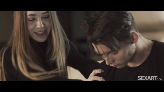 Красивый секс молодой парочки с оргазмом