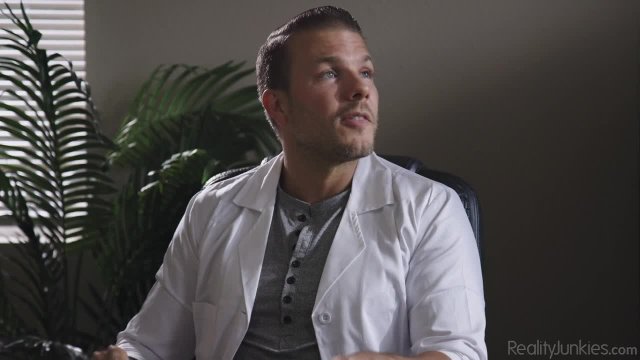 Превью Постельные развлечения и масса нереальной нежности № 46806