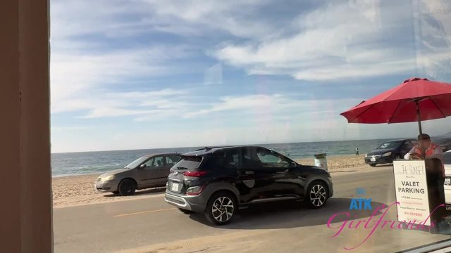 Превью Она умеет одновременно курить и отсасывать № 46843